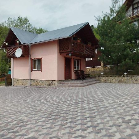 Holiday Home Melodiya Karpat 亚列姆切 外观 照片